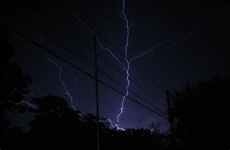 Ground To Cloud Lightning Lightning Striking From The Eart Flickr