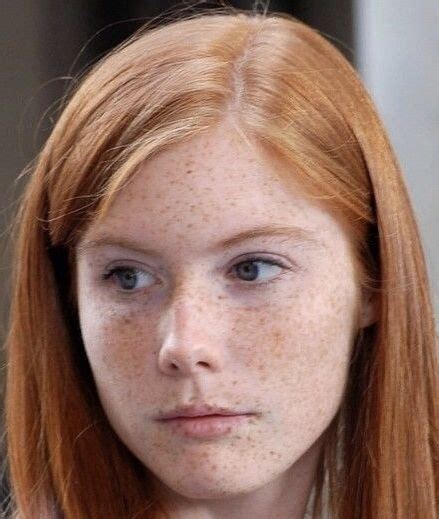Red Hair Freckles Women With Freckles Beautiful Freckles Beautiful Redhead Natural Red Hair
