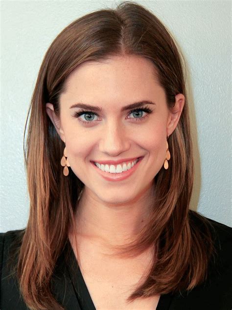 Allison Williams Allison Williams Gorgeous Body Beauty