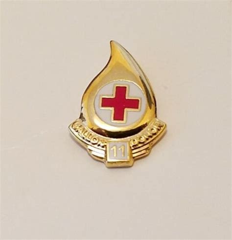 Red Cross Blood Donor 11 Gallon Pin New Ebay