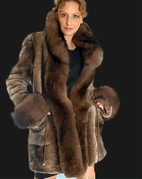 Pretty Sable Trimmed Fur Jacket Coat Fashion Fur