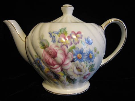 Antique Vintage Sadler Teapot England Floral And Fluted Tea Cup Saucer