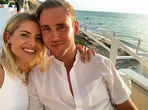Stuart shared the same snap, captioning this: The Saturdays' Mollie King engaged to cricketer Stuart ...