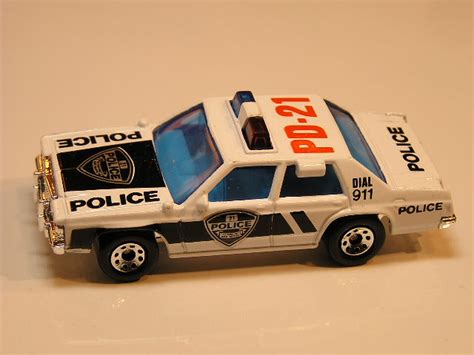 Matchbox Ford Ltd Police Car White Black 1993 Mb184 1716 Rare New In