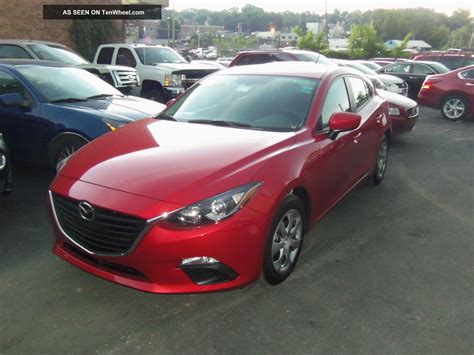 Gallery of 98 high resolution images and press release information. 2014 Mazda 3 I Sport