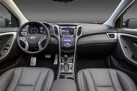 Se, eco, limited and sport. 2017 Hyundai Elantra GT Adds Apple CarPlay and Android ...