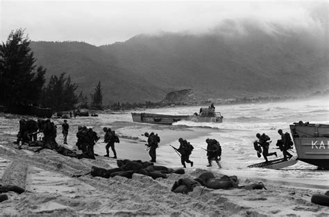 Marines Arrive At Da Nang Vietnam War Pictures Vietnam War