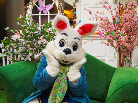 Visit The Easter Bunny Walden Galleria