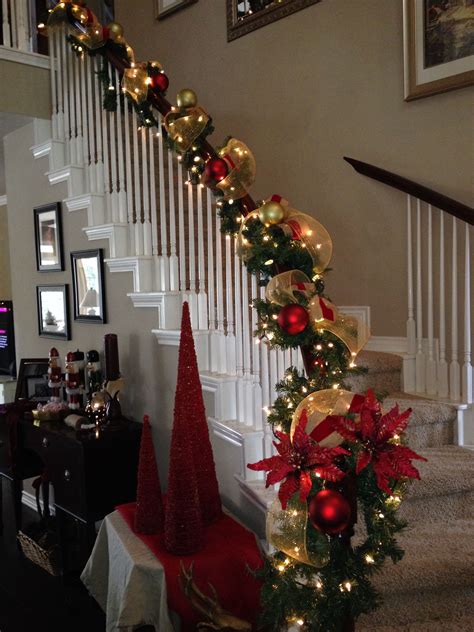 Christmas Staircase Christmas Stairs Decorations Christmas Banister