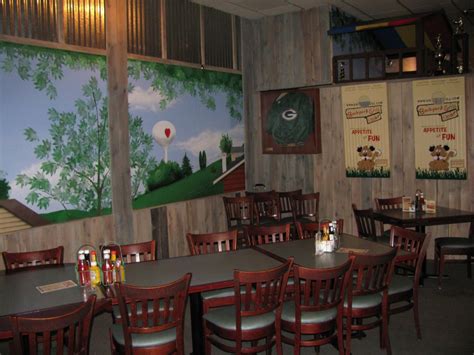 The backyard grill & bar is an independent, casual family dining restaurant with three locations located in loves park, cherry valley and roscoe, illinois, serving the greater rockford and. Loves Park, Illinois Backyard Grill and Bar | Backyard ...