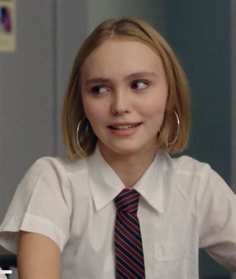Lily Rose Depp Movie Yoga Hosers Colleen Collette Clothes Outfit Short Hair Lily Rose Depp
