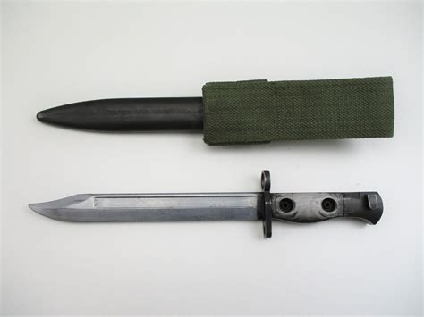 Canadian Fn C1 C2 Bayonet Switzers Auction And Appraisal Service