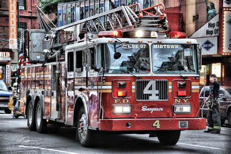 Download 4k wallpapers ultra hd best collection. Seagrave Fire Truck 4k Ultra HD Wallpaper | Background ...