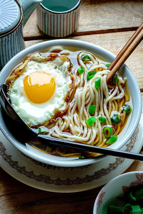 Simple Noodle Soup Cooking With Lei