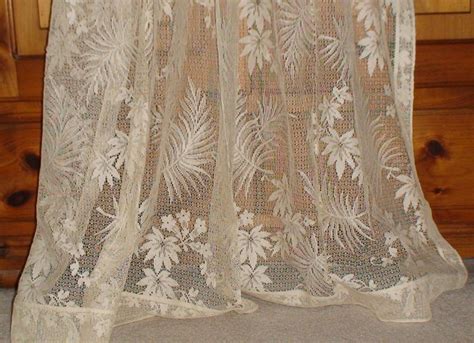 Vintage 1930s Ivory Lace Curtain By Vintageheartstrings On Etsy