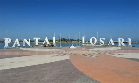 Pantai Losari Makassar Atraksi Aktivitas Liburan Lokasi And Harga
