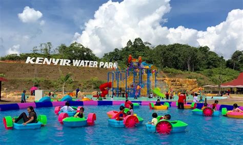 Taman Tema Air Melaka Melaka Wonderland Theme Park Castlewood