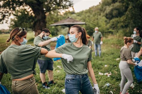 Ser voluntário como praticar a solidariedade pode transformar sua vida