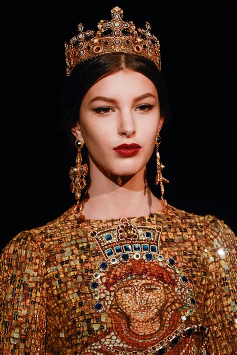 Dolce And Gabbana Fall 2013 Ready To Wear Fashion Show Vogue