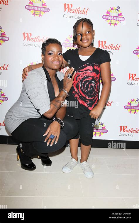 American Idol Sensation Fantasia Barrino And Her Daughter Zion Quari