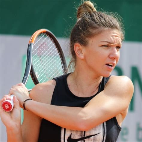 Simona Halep: Tennis Player Profile, Biography, Ranking, Achievements