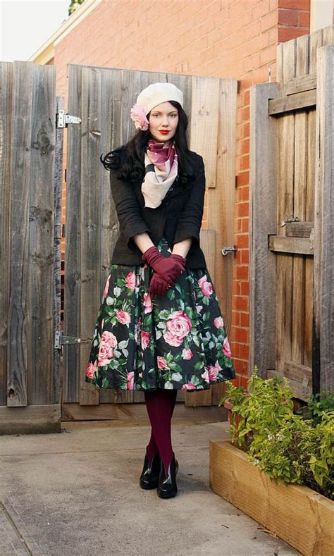 Tennagers Most Admired Vintage Winter Outfits We Love Colors Outfit With Midi Skirt Casual