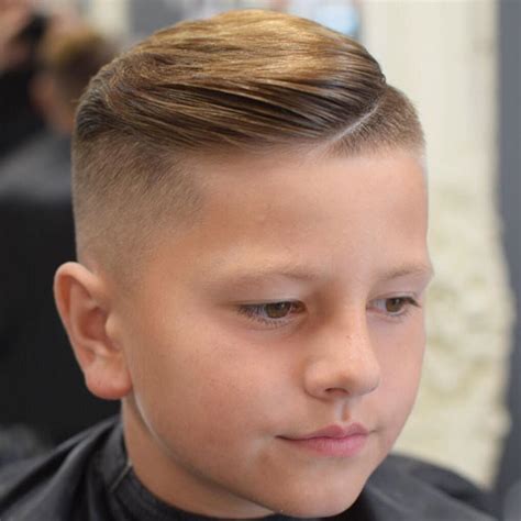 fajne fryzury dla chłopców w wieku 7, 8, 9, 10, 11 i 12 lat (style 2020)