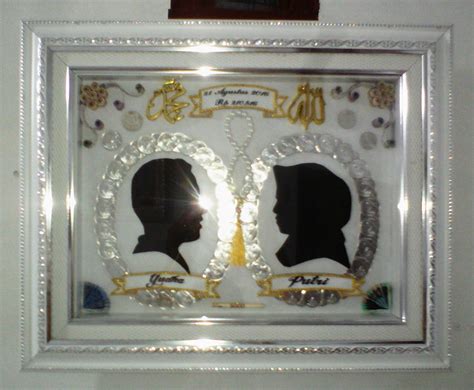 Ketiga perlengkapan ini hampir selalu dimaknai melalui seremoni khusus baik sebelum atau pada saat hari pernikahan, khususnya dalam adat jawa. Mahar Hantaran Kota Medan: Mahar Pernikahan Cantik di ...