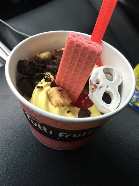 Tutti Frutti Frozen Yogurt 10 Photos And 17 Reviews Ice Cream