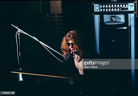 Ian Hunter Photos And Premium High Res Pictures Getty Images