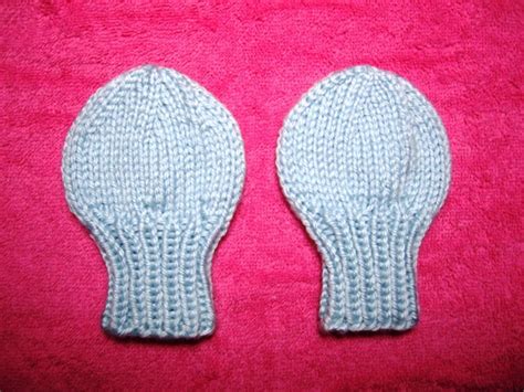Free pattern baby brilliance bobble hat mittens and bootees. How to knit No-scratches Baby Mittens, Free Knitting ...