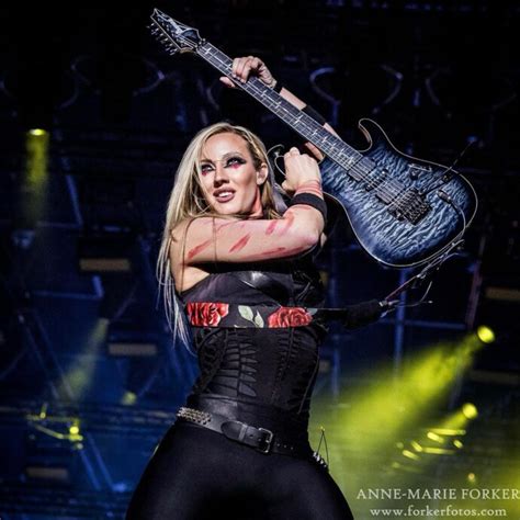 Hurricane Nita Strauss Rejoins Alice Coopers Touring Band • Totalrock