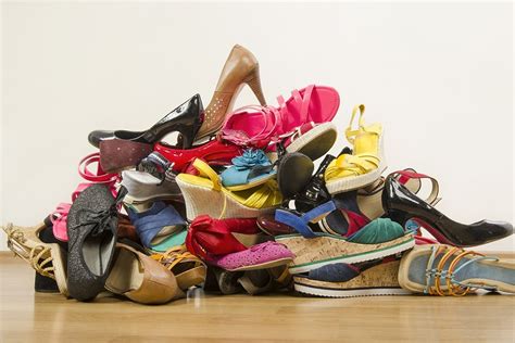 Mailing, packing & shipping supplies. Hacks for Packing Shoes When You're Moving | Moving.com