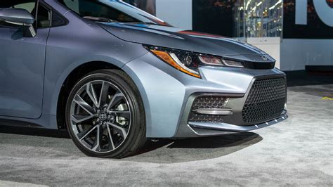 2020 Toyota Corolla Hybrid Aims For 50 Mpg—prius Tech Meets Frugal
