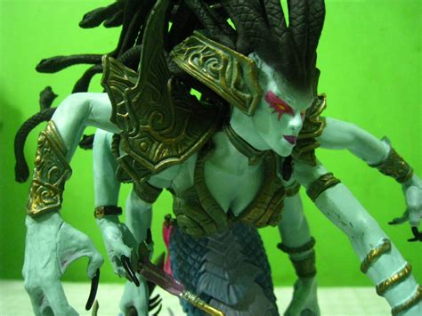 a glimpse of ysera lady vashj world of warcraft action figure