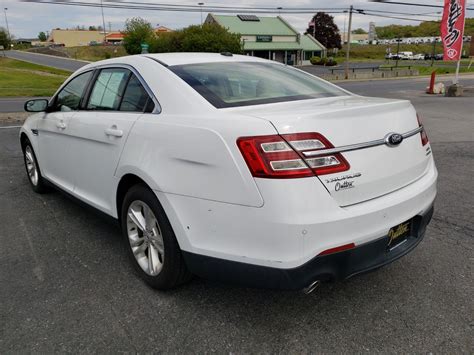 Pre Owned 2013 Ford Taurus Sel Fwd 4dr Car