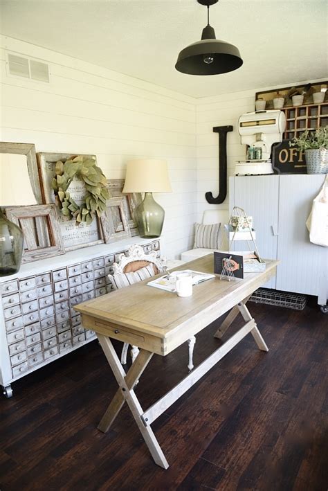 Farmhouse Style Office Makeover
