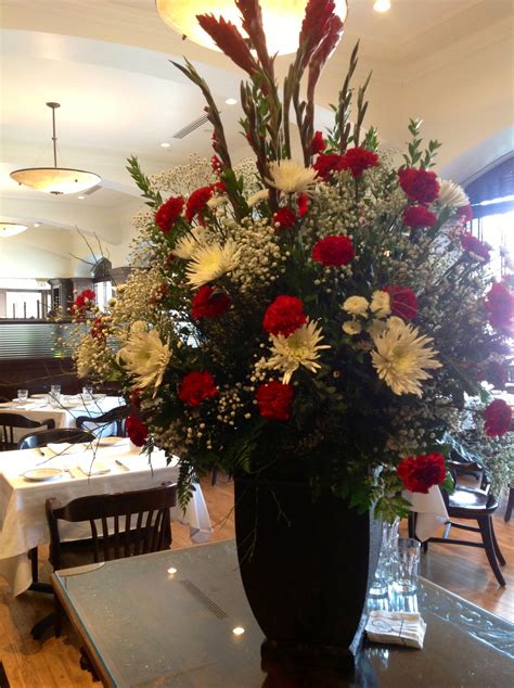 Valentine's Flowers at The St. Paul Grill | Holiday decor ...