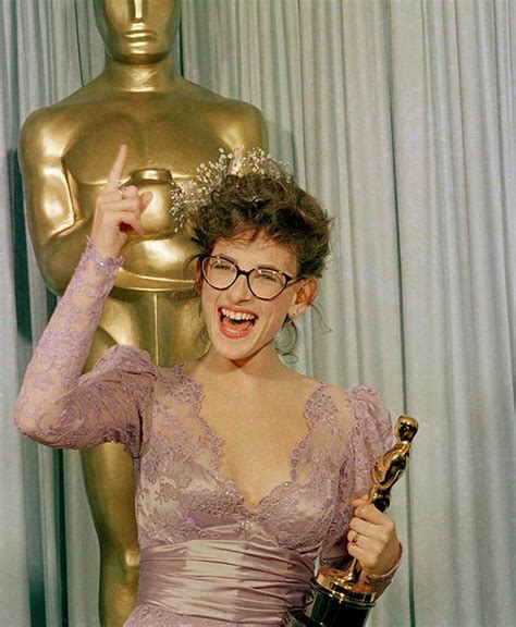 photos every gown worn by every oscars best actress winner since 1929