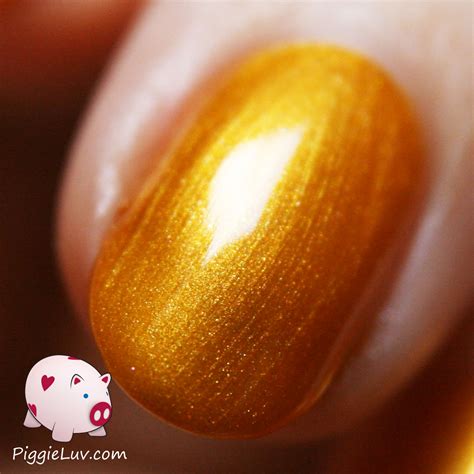 Piggieluv Amazing Chic Nails Autumn Collection