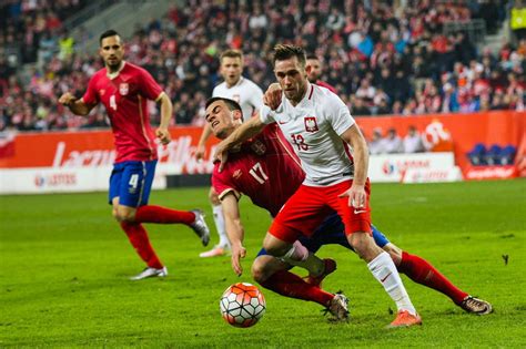 Football statistics of maciej rybus including club and national team history. Maciej Rybus w Olympique Lyon! Przechodzi testy medyczne