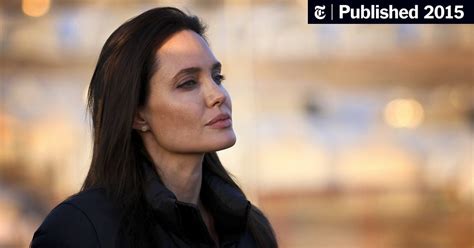 Experts Back Angelina Jolie Pitt In Choices For Cancer Prevention The