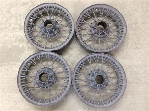 Austin Healey 3000 Painted Wire Wheels Set Of 4 2 Spare In
