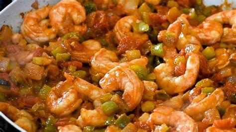 It was flexible enough to satisfy all of us with wide ranging heat tolerances and flavor palates. Diabetic Shrimp Creole Recipes / Quick & Easy Shrimp Creole Recipe - Evolving Table : The ...