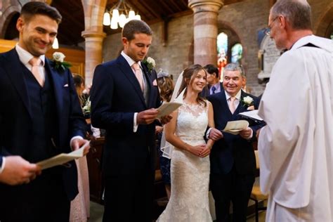 Guide To The Best Catholic Wedding Songs For Your Ceremony Love