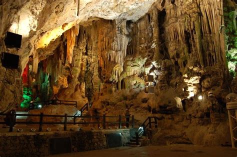 52 Breathtaking Caves From Around The World St Michael Photographers