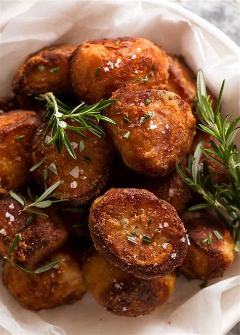 Place a single layer of potatoes in prepared pan. Duck Fat Potatoes - Crispiest, Best Roast Potatoes EVER ...