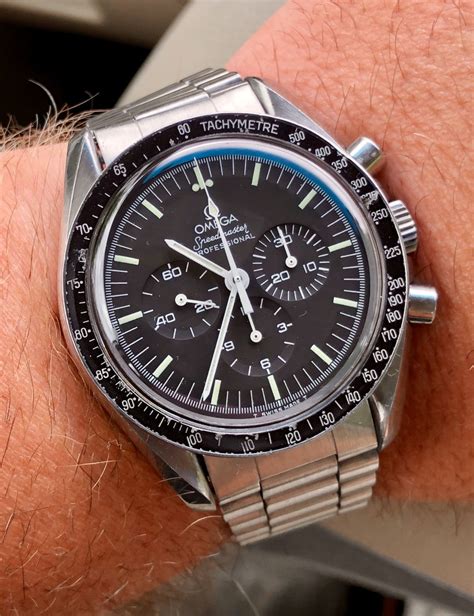 Prices will be displayed in and will be converted to in the checkout process. SOLD - Omega Speedmaster Professional Moonwatch 1980 ...