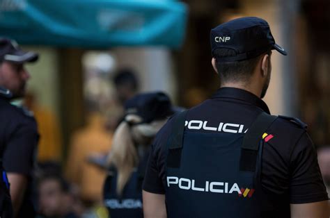 Spanish Police Caught Beating People Filming Arrest Daily Sabah