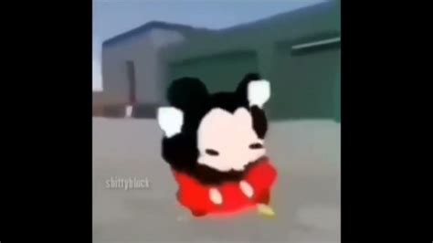 Mickey Mouse Mami Que Tú Quiere Aquí Llegó Tu Tiburón Baile Bad Bunny
